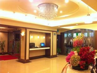 Y Hotel Taipei Esterno foto
